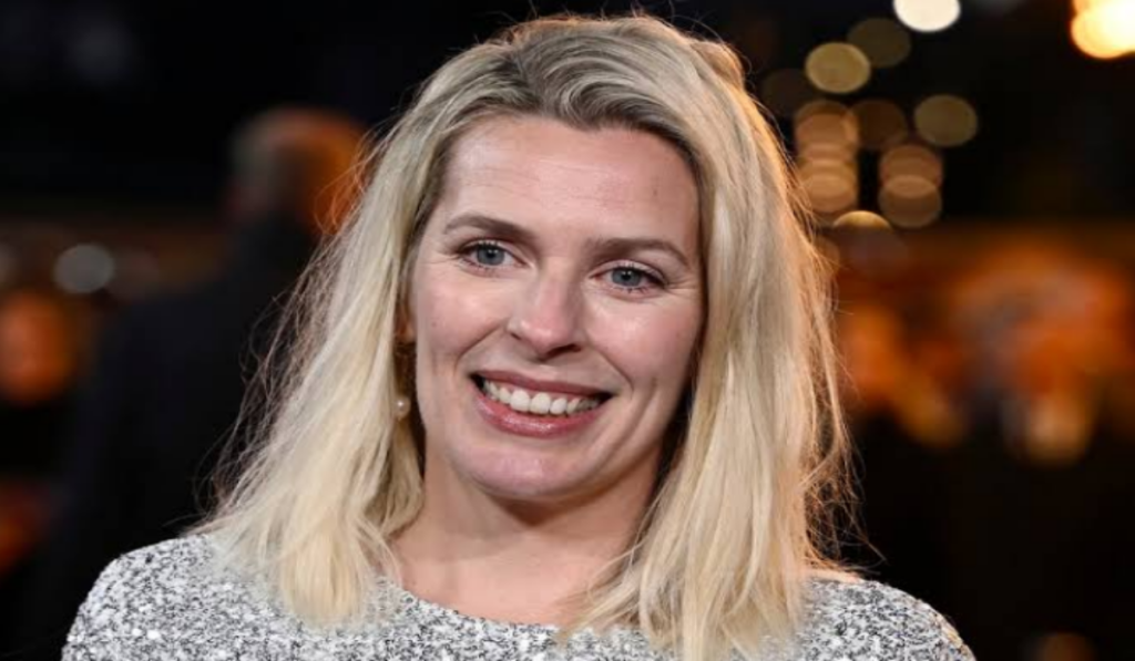 Sara Pascoe