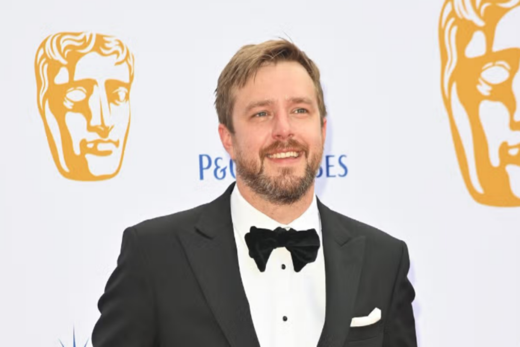 Iain Stirling